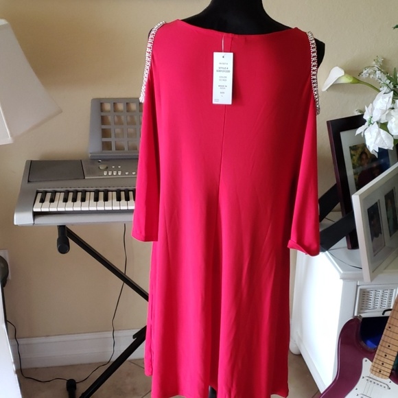 💥💖J.B.S georgeous red/rhinestones dress💐 - Picture 5 of 6